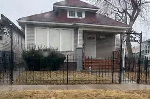 10634 S Eggleston Ave, Chicago, IL 60628 - Photo 1