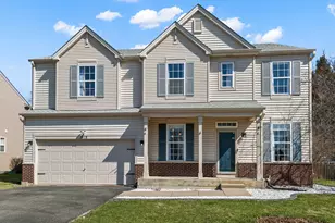 918 Neufairfield Dr, Joliet, IL 60432 - Photo 1