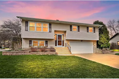 47 Lockman Circle, Elgin, IL 60123 - Photo 1