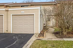 1086 Cascade Dr, Aurora, IL 60506 - Photo 1