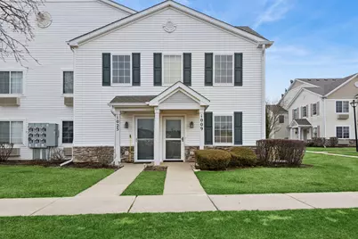 1009 Silverstone Drive #1009, Carpentersville, IL 60110 - Photo 1