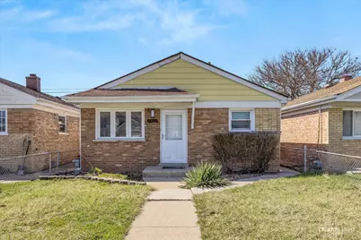 7812 Meade Avenue, Burbank, IL 60459 - Photo 1