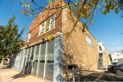 5520 W Montrose Avenue #2S, Chicago, IL 60641 - Photo 1