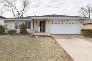 4101 176th Pl, Country Club Hills, IL 60478 - Photo 1