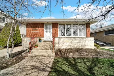 10016 Estelle Drive, Rosemont, IL 60018 - Photo 1