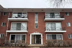 10115 Old Orchard Ct, Skokie, IL 60076 - Photo 1