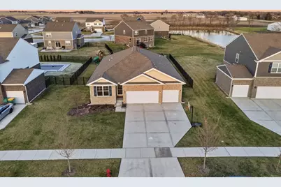 26213 S Castle Boulevard, Manhattan, IL 60442 - Photo 1
