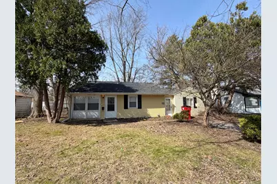 1307 Hedge Road, Champaign, IL 61821 - Photo 1