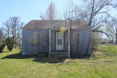 1025 E Noleman Street, Centralia, IL 62801 - Photo 1