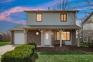 1185 Norwood Ln, Aurora, IL 60504 - Photo 1