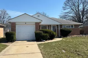 847 S 3rd Ave, Des Plaines, IL 60016 - Photo 1