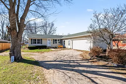 285 E 1st Street, Braidwood, IL 60408 - Photo 1