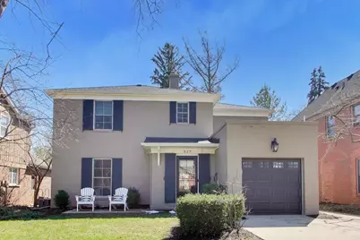 527 E Mayfair Road, Arlington Heights, IL 60005 - Photo 1