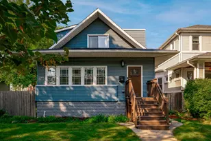 803 S Maple Ave, Oak Park, IL 60304 - Photo 1