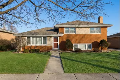 7635 S Oconto Avenue, Bridgeview, IL 60455 - Photo 1