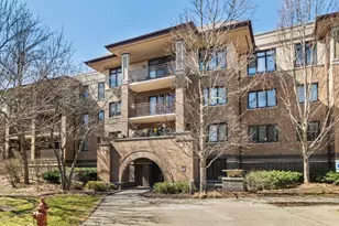 9200 E Prairie Rd, Evanston, IL 60203 - Photo 1