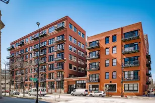 226 N Clinton St, Chicago, IL 60661 - Photo 1