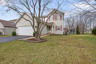 75 Woodland Park Cir, Gilberts, IL 60136 - Photo 1