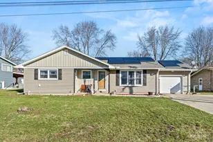 701 E Prairie St, Plano, IL 60545 - Photo 1