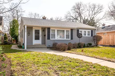 555 Longfellow Avenue, Deerfield, IL 60015 - Photo 1