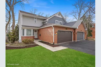412 Lawrence Avenue, Glen Ellyn, IL 60137 - Photo 1