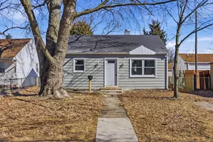 222 Park Dr, Joliet, IL 60436 - Photo 1
