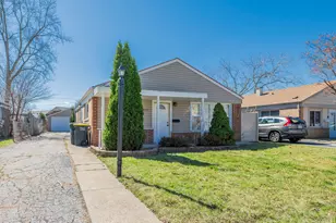 3137 176th St, Lansing, IL 60438 - Photo 1