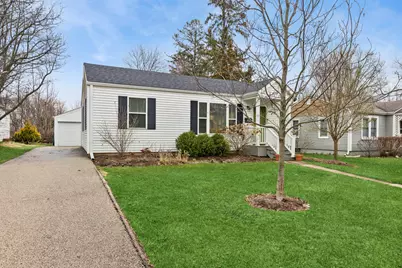 207 Glen Avenue, Crystal Lake, IL 60014 - Photo 1