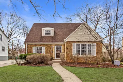 1019 Division Street, Oak Park, IL 60302 - Photo 1