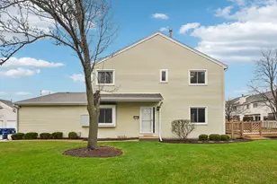 1628 Hilton Head Dr, Naperville, IL 60563 - Photo 1