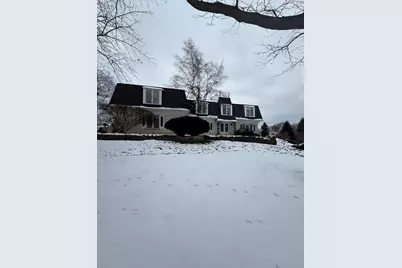 71 Watergate Drive, South Barrington, IL 60010 - Photo 1