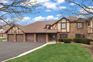 1755 Plymouth Ct, Wheaton, IL 60189 - Photo 1