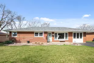 11410 S Natchez Ave, Worth, IL 60482 - Photo 1