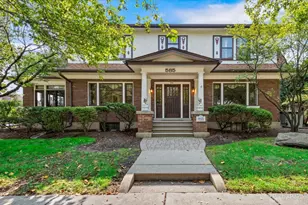 585 Park St, Elgin, IL 60120 - Photo 1