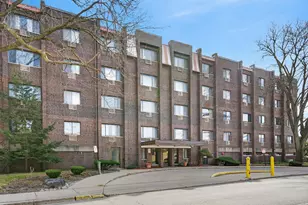 8455 W Leland Ave, Chicago, IL 60656 - Photo 1