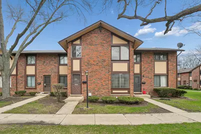 1S127 Stratford Lane, Villa Park, IL 60181 - Photo 1