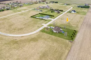 2441 N 4220th Rd, Sheridan, IL 60551 - Photo 1