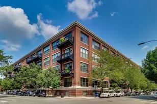 1040 W Adams St, Chicago, IL 60607 - Photo 1