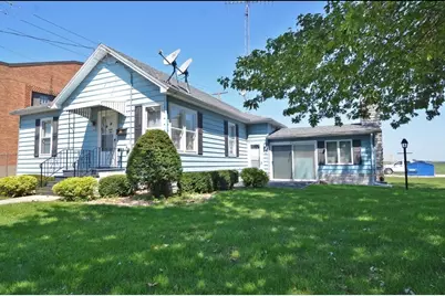 320 W Main Street, Grand Ridge, IL 61325 - Photo 1