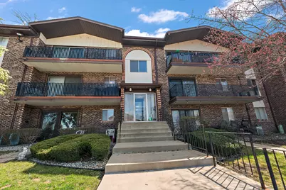 13911 James Drive #1005, Crestwood, IL 60418 - Photo 1