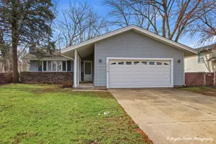 4911 W Bromley Dr, McHenry, IL 60050 - Photo 1