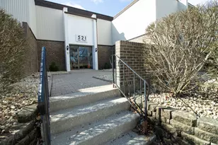 521 73rd St, Downers Grove, IL 60516 - Photo 1