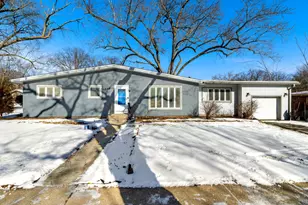 648 E Lincoln St, Palatine, IL 60074 - Photo 1