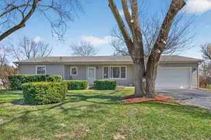 475 N 4th Ave, Coal City, IL 60416 - Photo 1