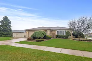 11759 Springbrook Ct, Orland Park, IL 60467 - Photo 1