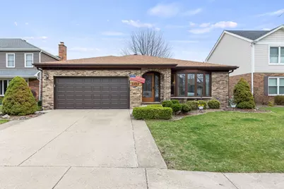 [Address not provided], Des Plaines, IL 60018 - Photo 1