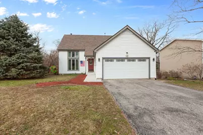 17466 W Windslow Drive, Grayslake, IL 60030 - Photo 1