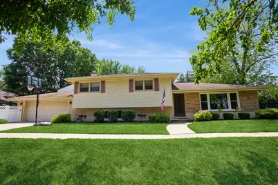 2619 Manor Lane, Park Ridge, IL 60068 - Photo 1