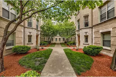 1446 W Thorndale Avenue #3N, Chicago, IL 60660 - Photo 1