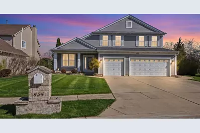 654 Easton Lane, Elk Grove Village, IL 60007 - Photo 1